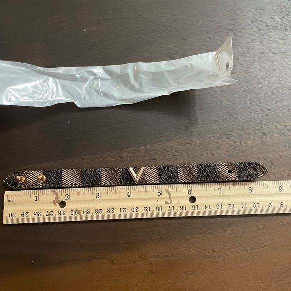 Fashion modern leather plaid bracelet hand accessories - Picture 3 of 10